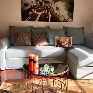 PISO ALGORTA+WIFI GRATIS+PARKING.Cerca de BILBAO. Apartamento Getxo